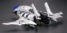 Revoltech Recombinant Avion (bleu) : TYPE.4 BENU - AssembleBorg