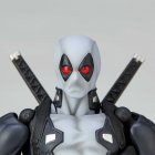 Revoltech Deadpool - Comics