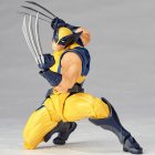 Revoltech Wolverine - Comics