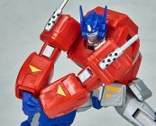 Revoltech Optimus Prime - The Transformers