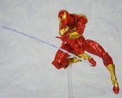 Revoltech Iron Spider - Spider-Man