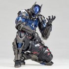 Revoltech Arkham Knight - Batman