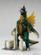 Revoltech Gigan - Gojira vs. Gigan 