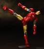 Revoltech Iron Man Mark VI - Iron Man 