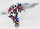 Revoltech Optimus Prime Jet Wing Equipped - The Transformers (2007)
