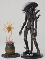 Revoltech Alien - Alien